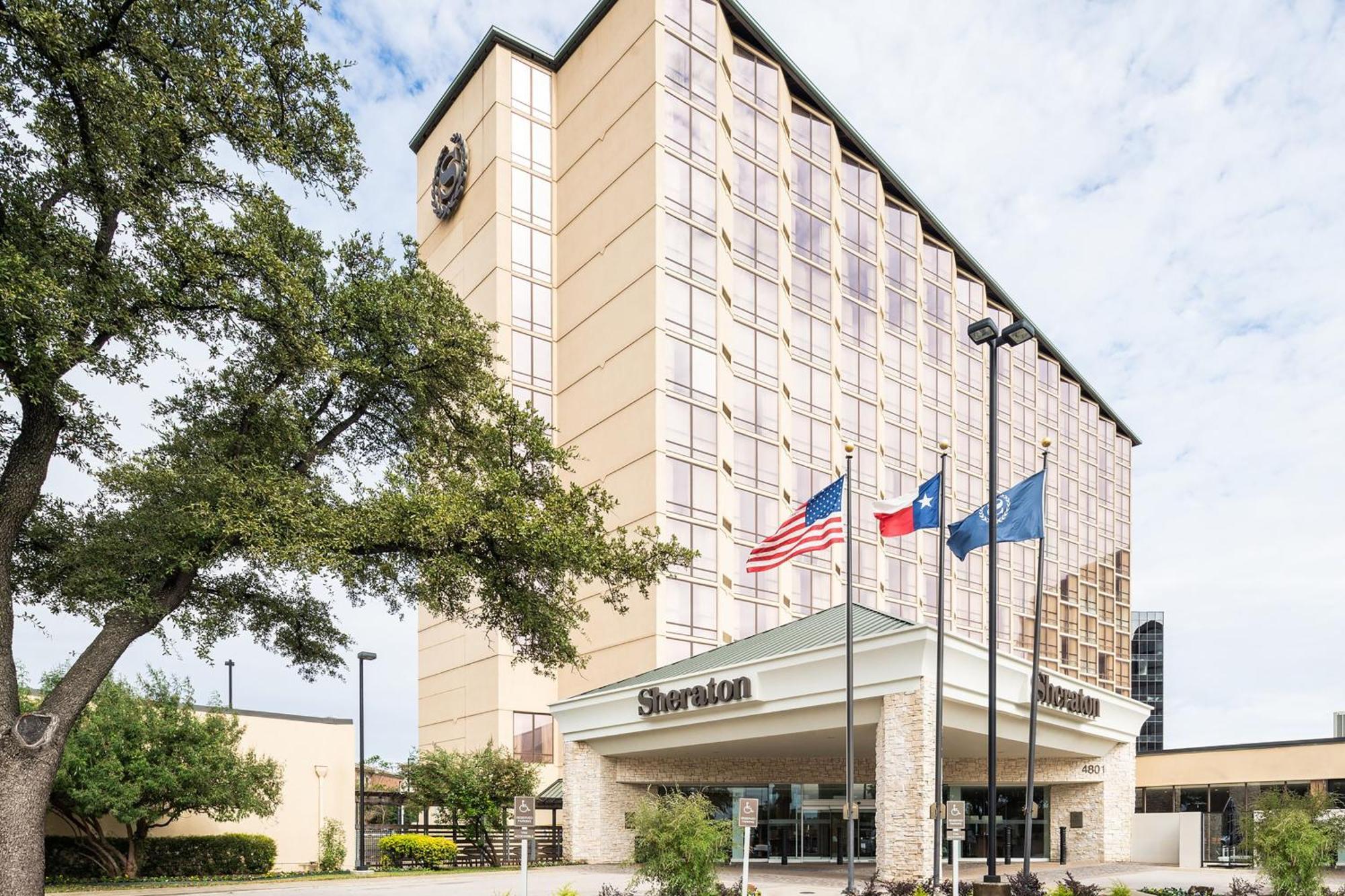 Sheraton By The Galleria Hotel 4*