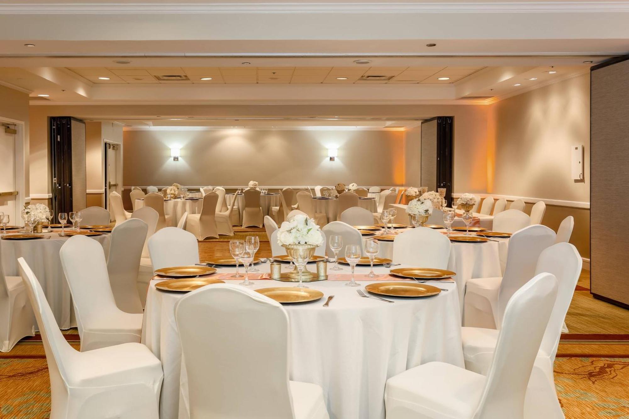 Sheraton Market Center 4* Dallas