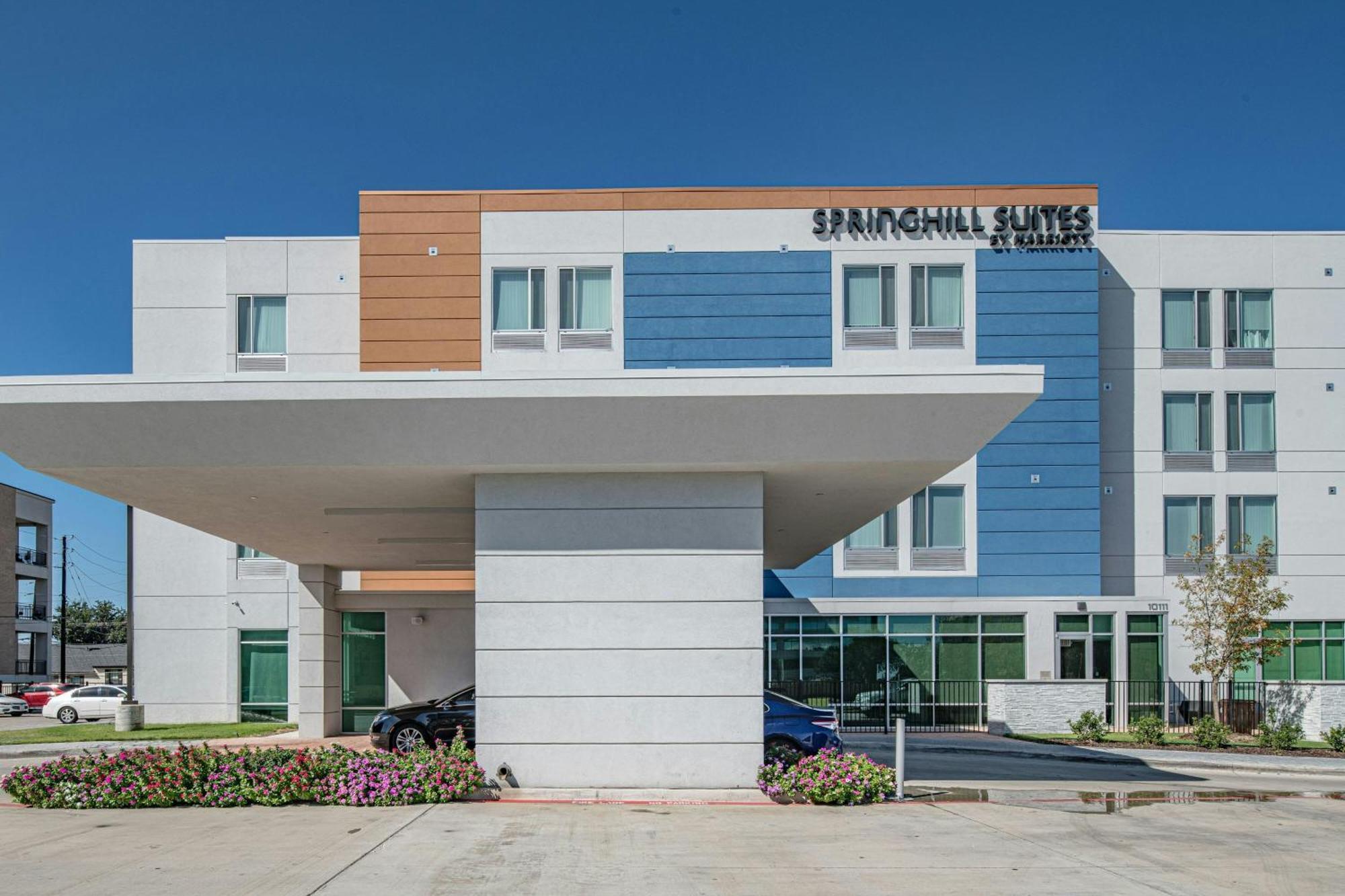 Hotel Springhill Expressway