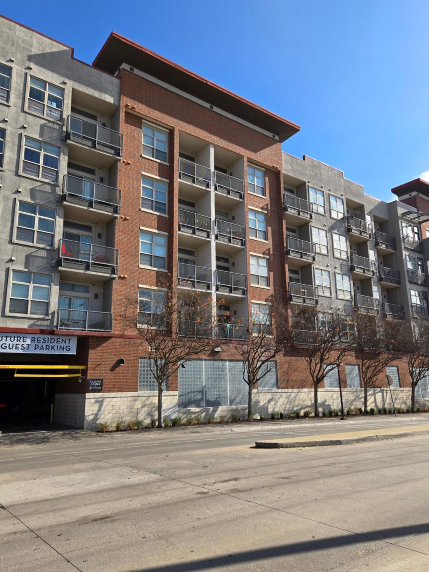 Downtown 2bd Free Parking Apartment Dallas