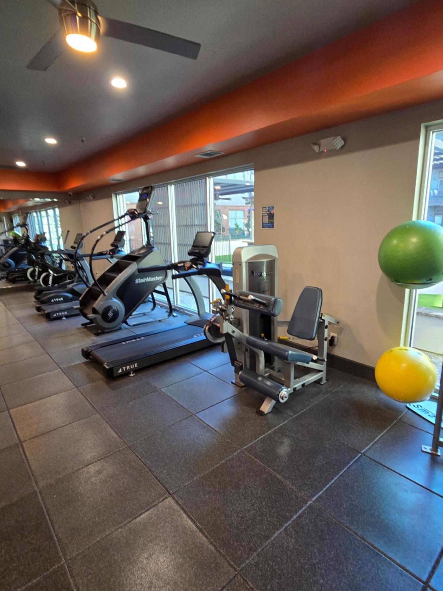 Apartment Downtown 2bd Free Parking Dallas