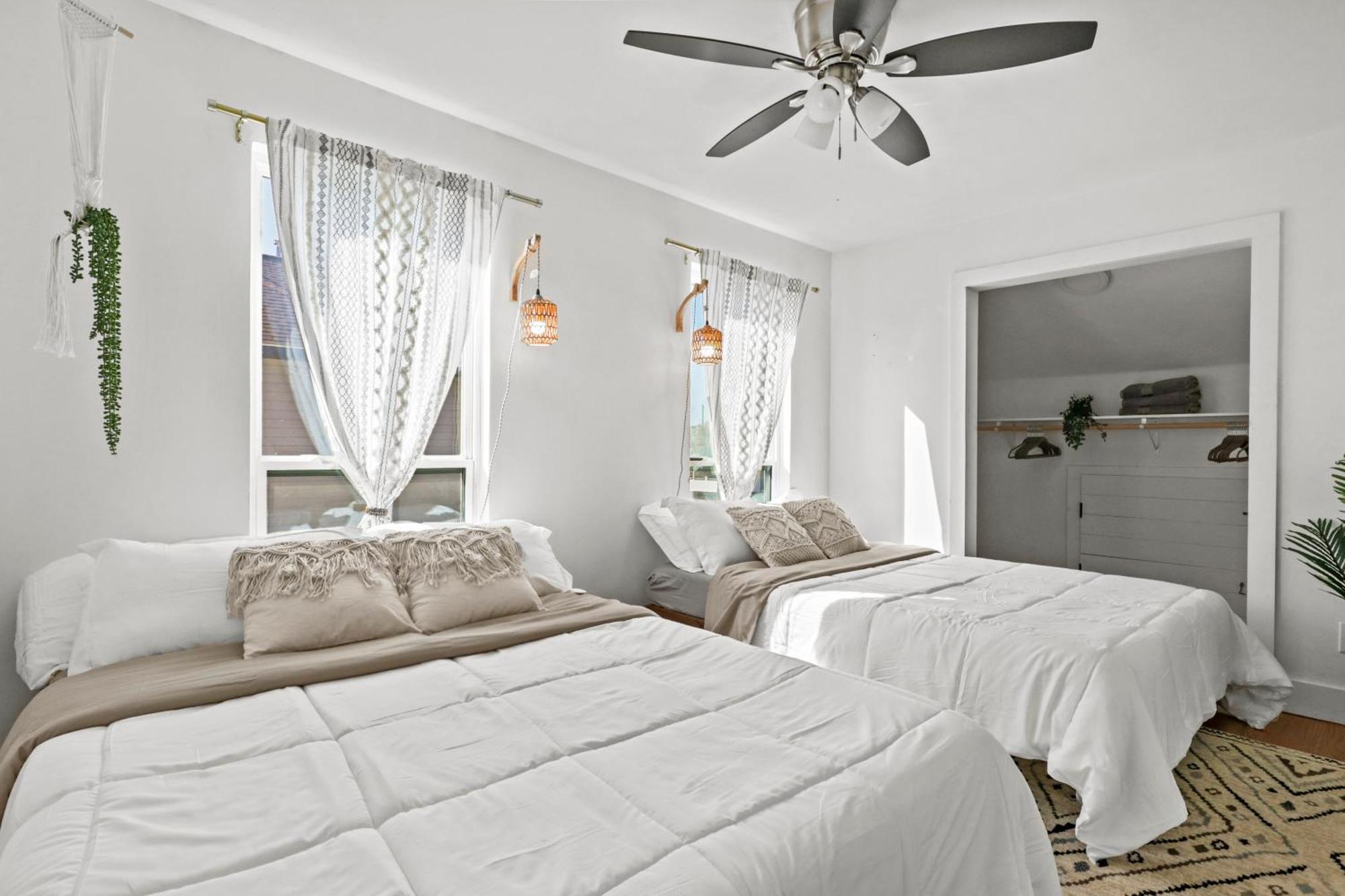 Holiday home Bishop Arts District Boho Cinema House *