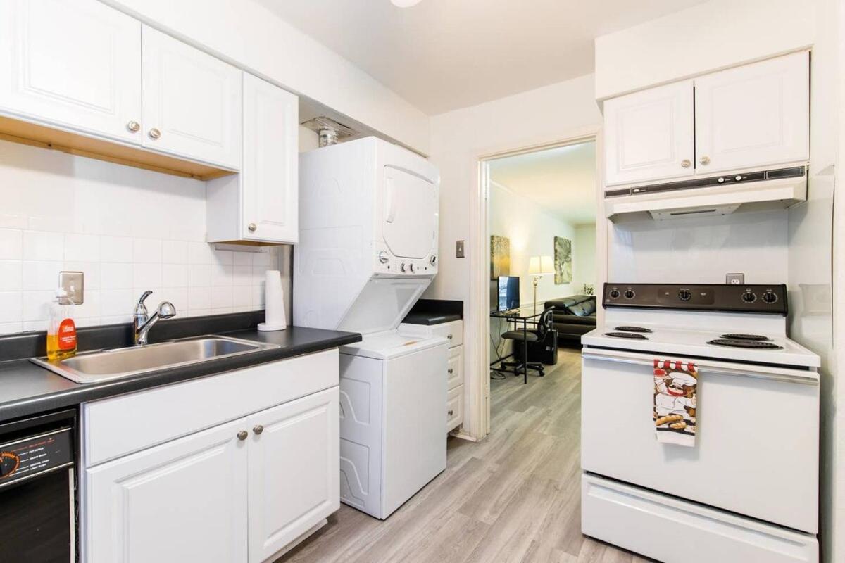 Regal Oaks Apartment