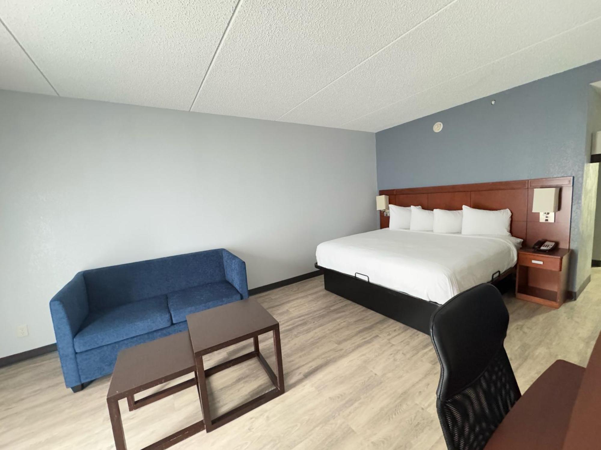 Super 8 By Wyndham Field Airport Dallas