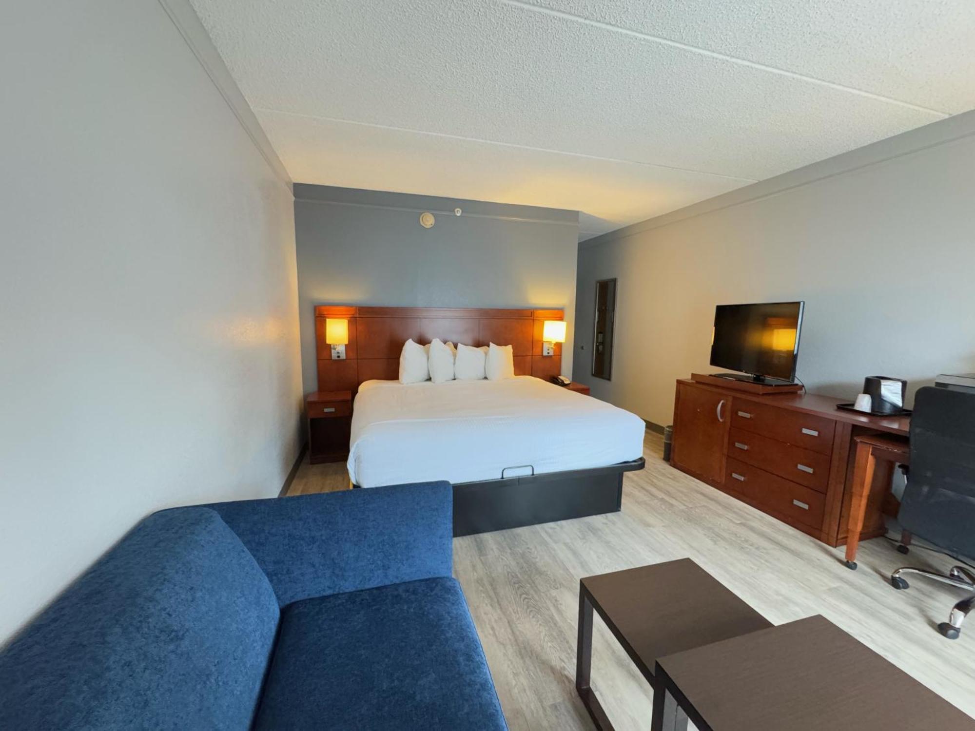 Hotel Super 8 By Wyndham Field Airport Dallas