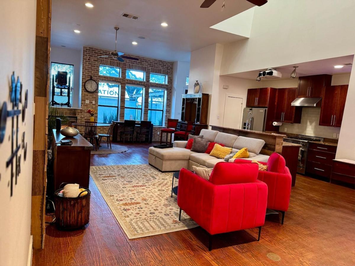 Villa Arbnb-vintage Modern Luxury-deep Ellum-fair Park-downtown