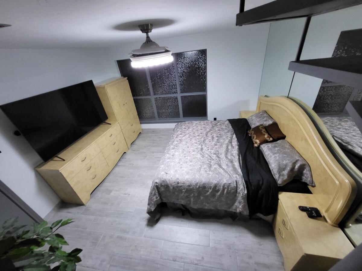 Apartment Urban Treehouse