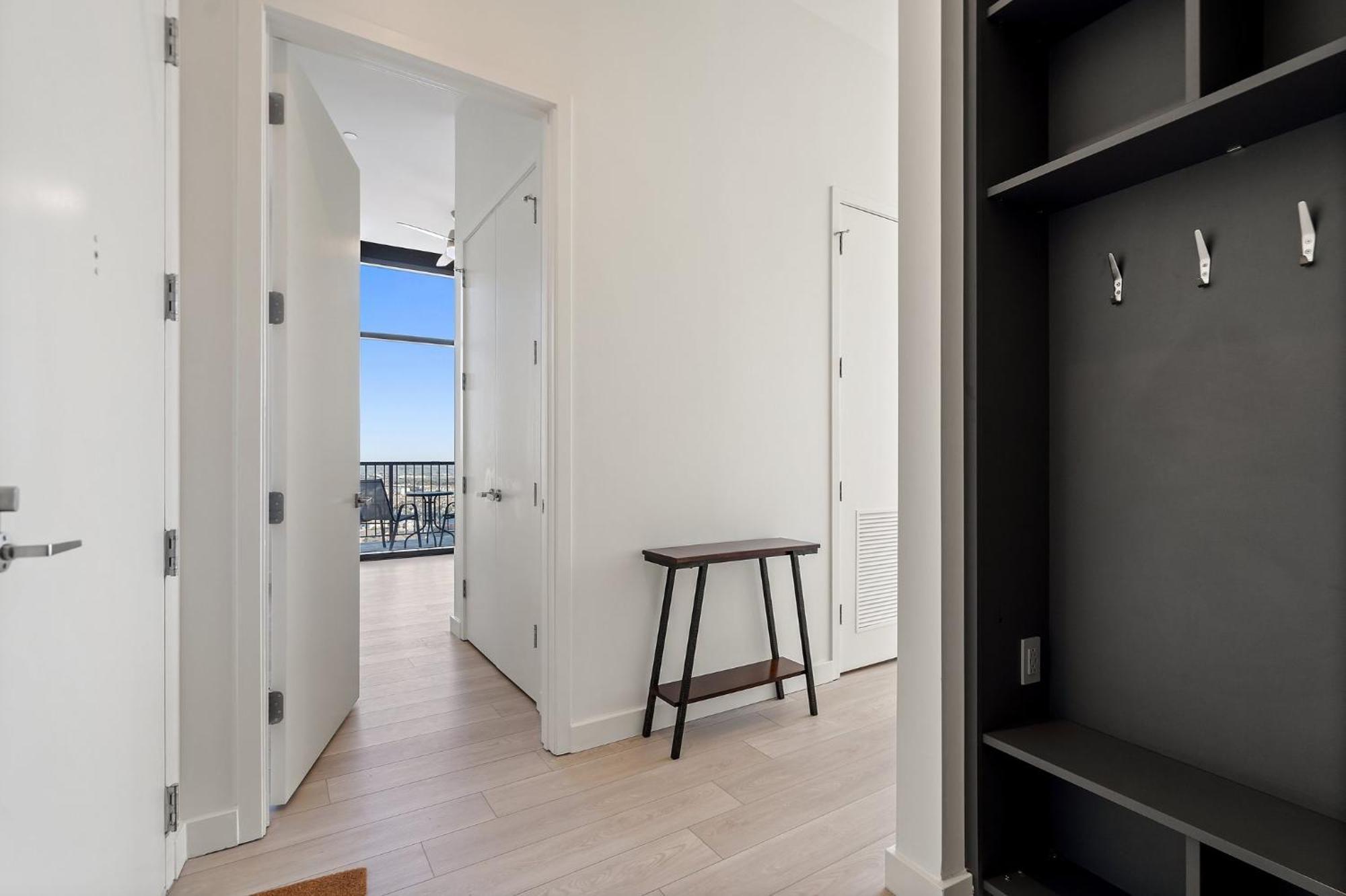 Luxurious Penthouse With Stunning Views * Dallas