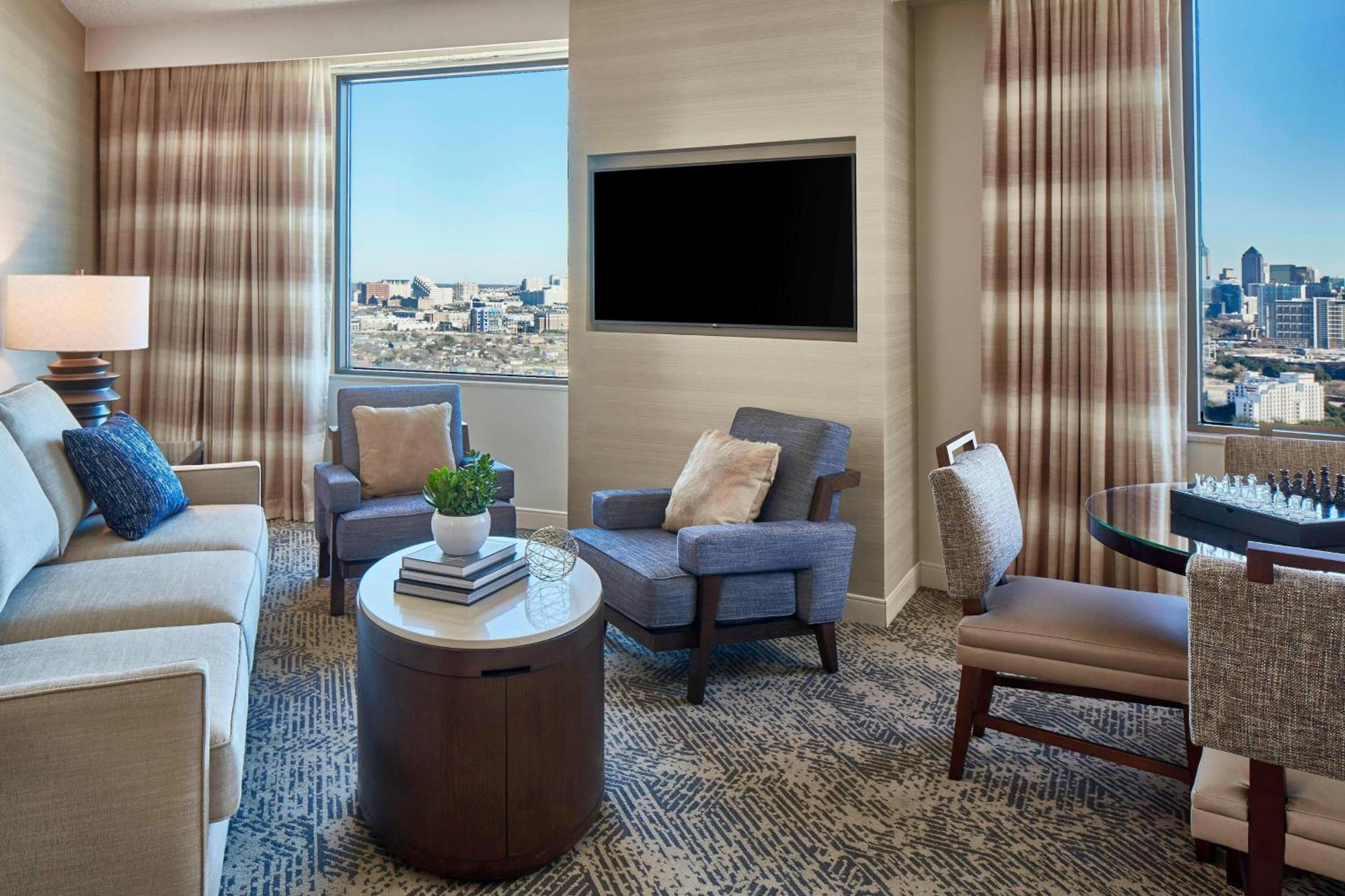 Hotel Renaissance