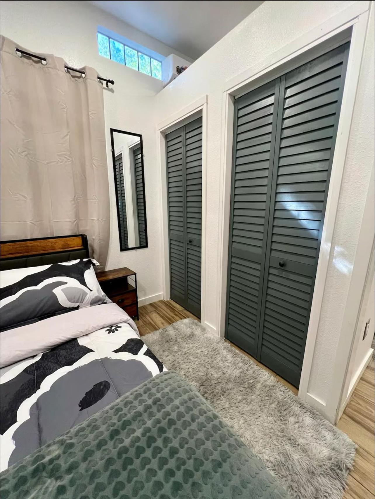Furnished Near Down Town * Dallas