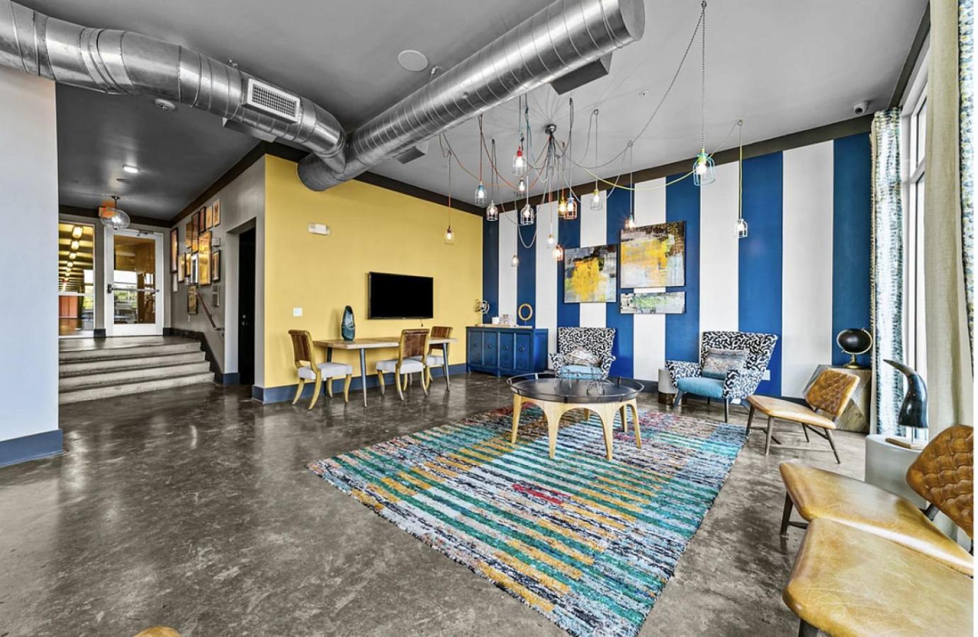 Apartamento Landing At Lofts At Sylvan Thirty - 2 Bedrooms In West Dallas