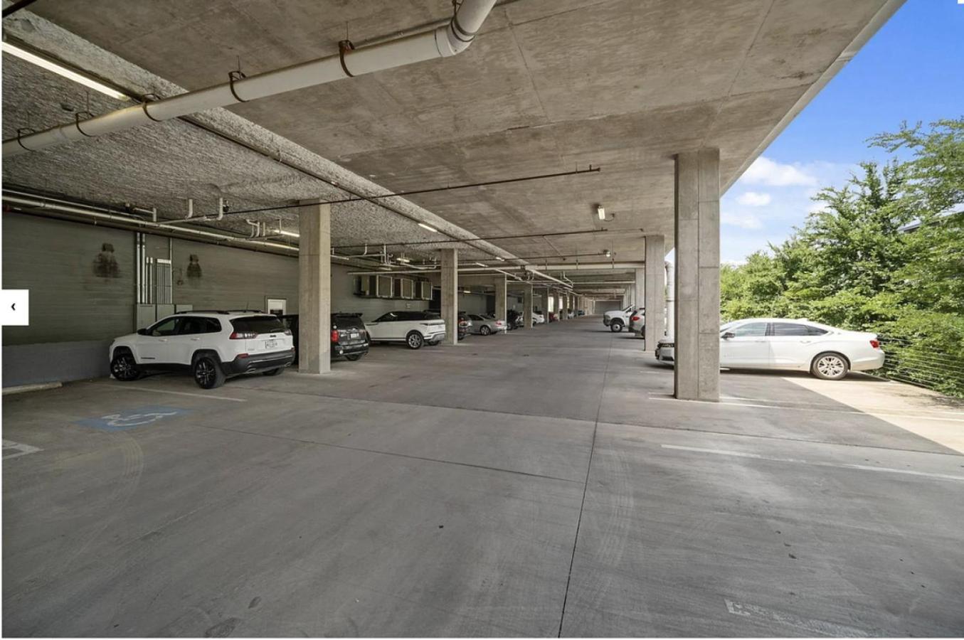 Landing At Lofts At Sylvan Thirty - 2 Bedrooms In West Apartment *