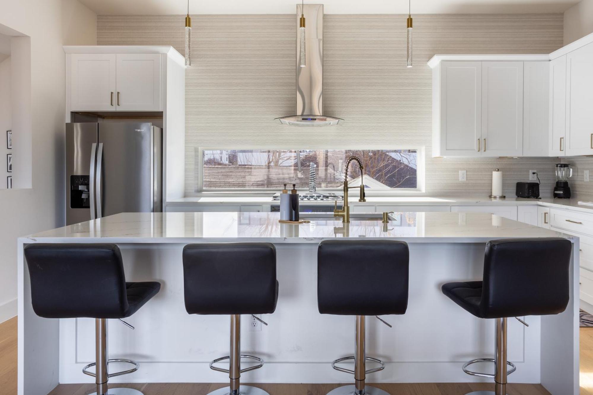 Modern 4br Townhome With Rooftop Dallas