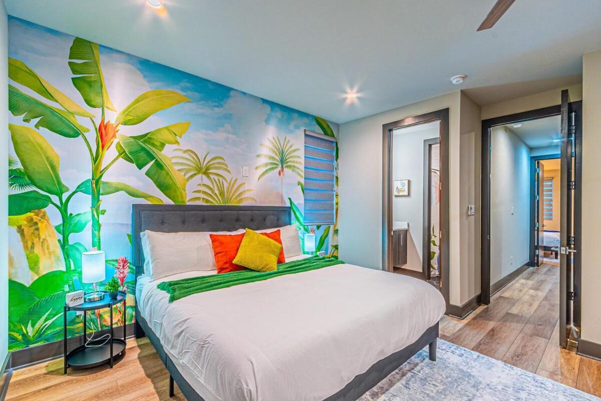 Villa Oak Lawn Luxury - Hot Tub & Arcade Dallas
