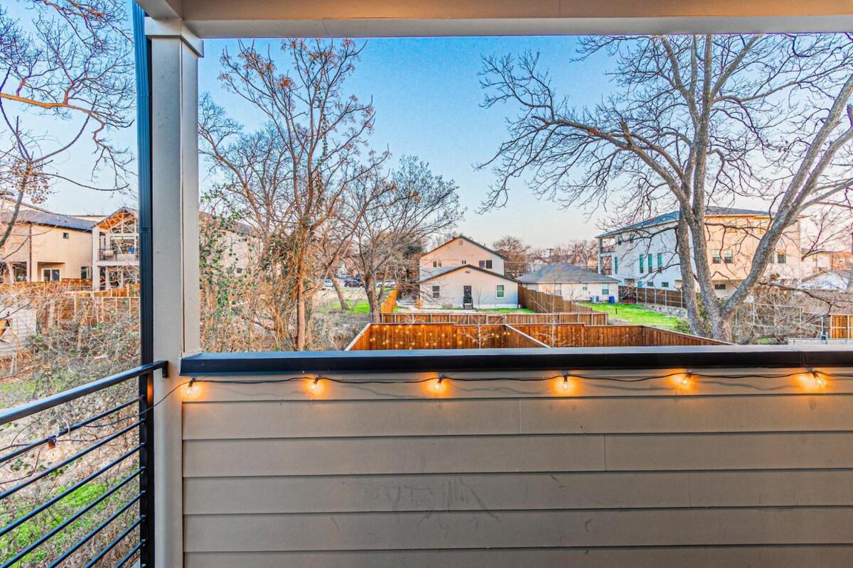 Oak Lawn Luxury - Hot Tub & Arcade Villa Dallas