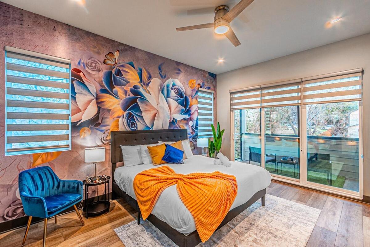Villa Oak Lawn Luxury - Hot Tub & Arcade