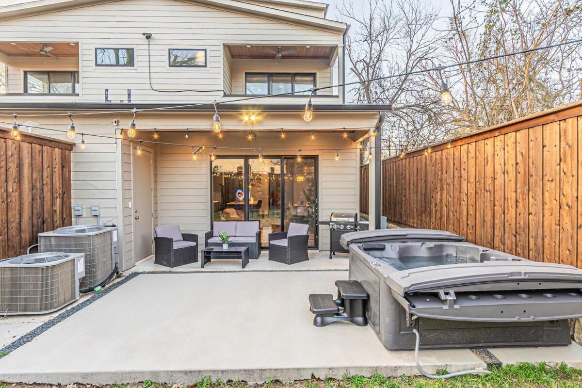 Oak Lawn Luxury - Hot Tub & Arcade Villa Dallas