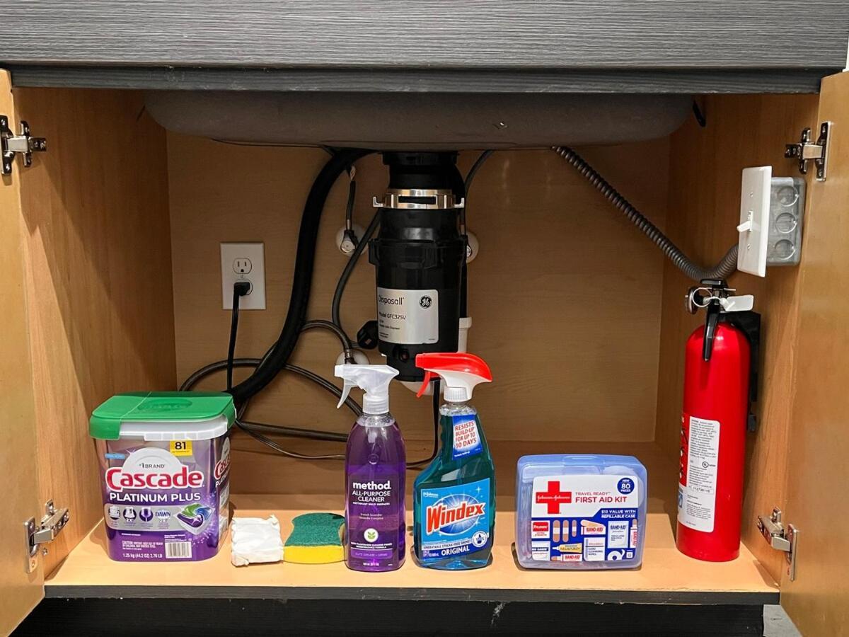 Nurse's Nook Apartment *