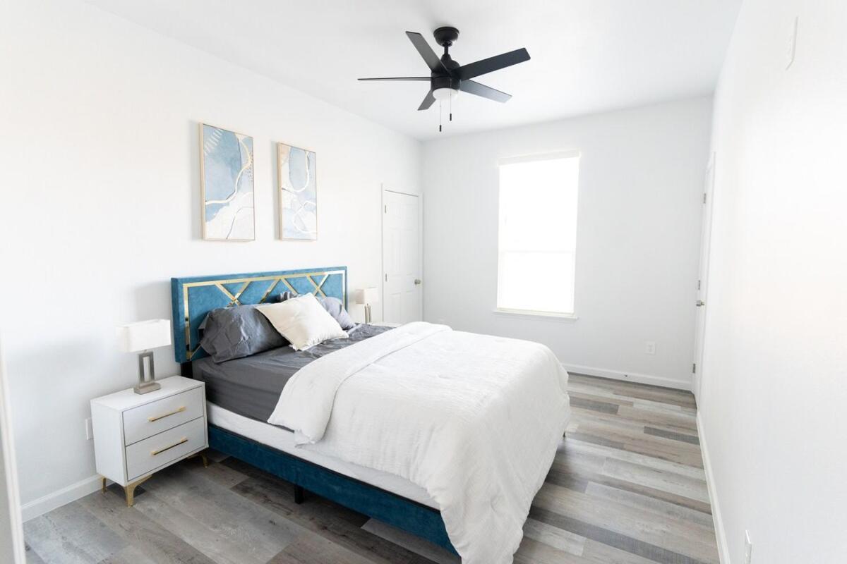 Holiday home Luxurious 3br Heartfelt Space In Dallas