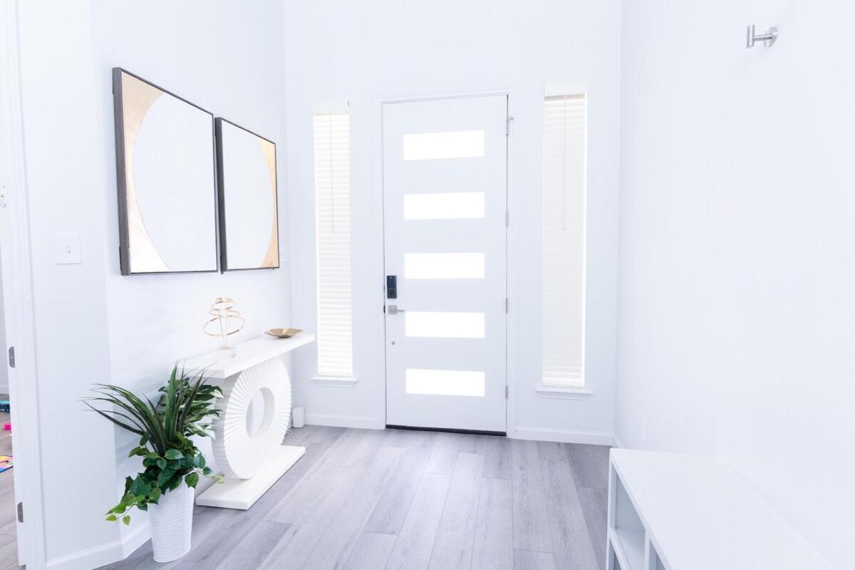 Holiday home Luxurious 3br Heartfelt Space In