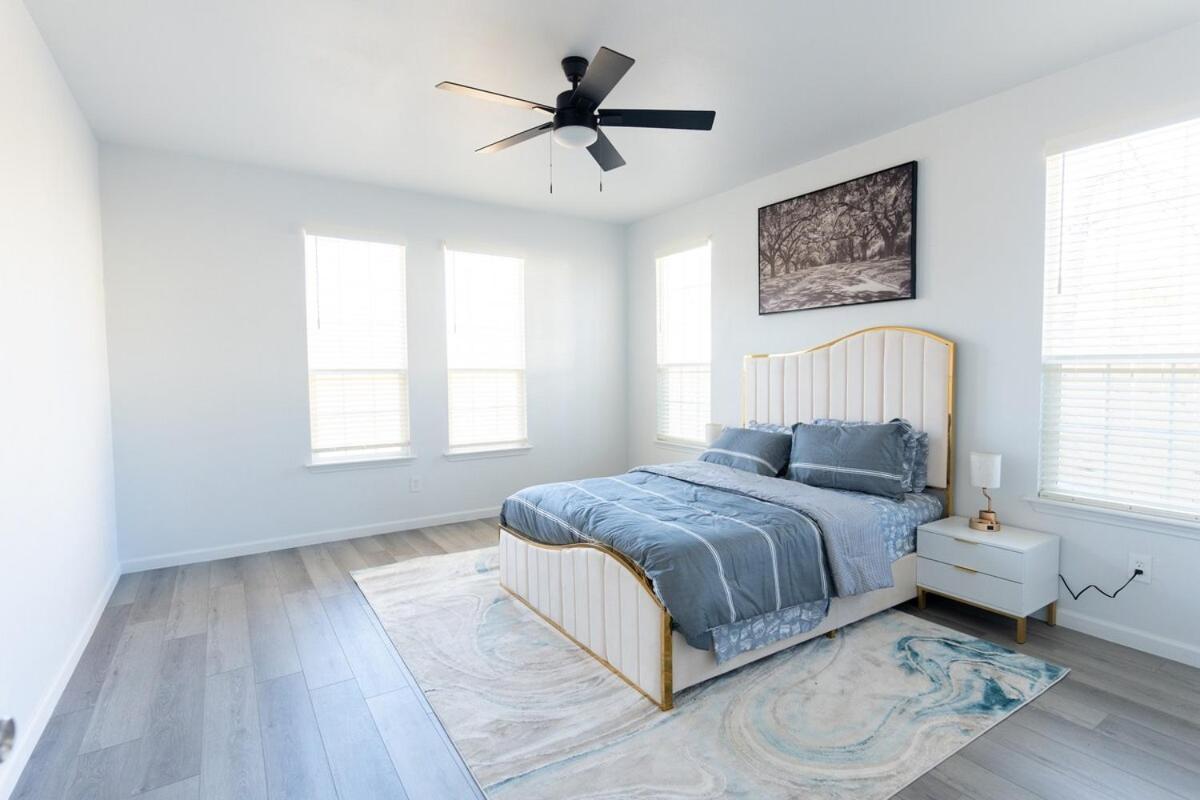 Luxurious 3br Heartfelt Space In Dallas