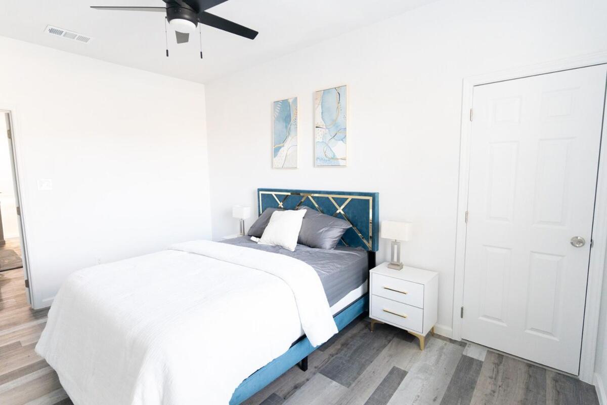 Luxurious 3br Heartfelt Space In Holiday home