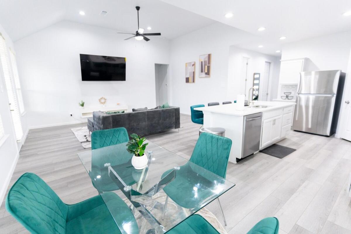 Luxurious 3br Heartfelt Space In * Dallas