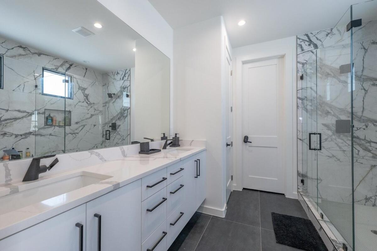Pool 4 Bedroom Luxury In The Heart Of Villa *
