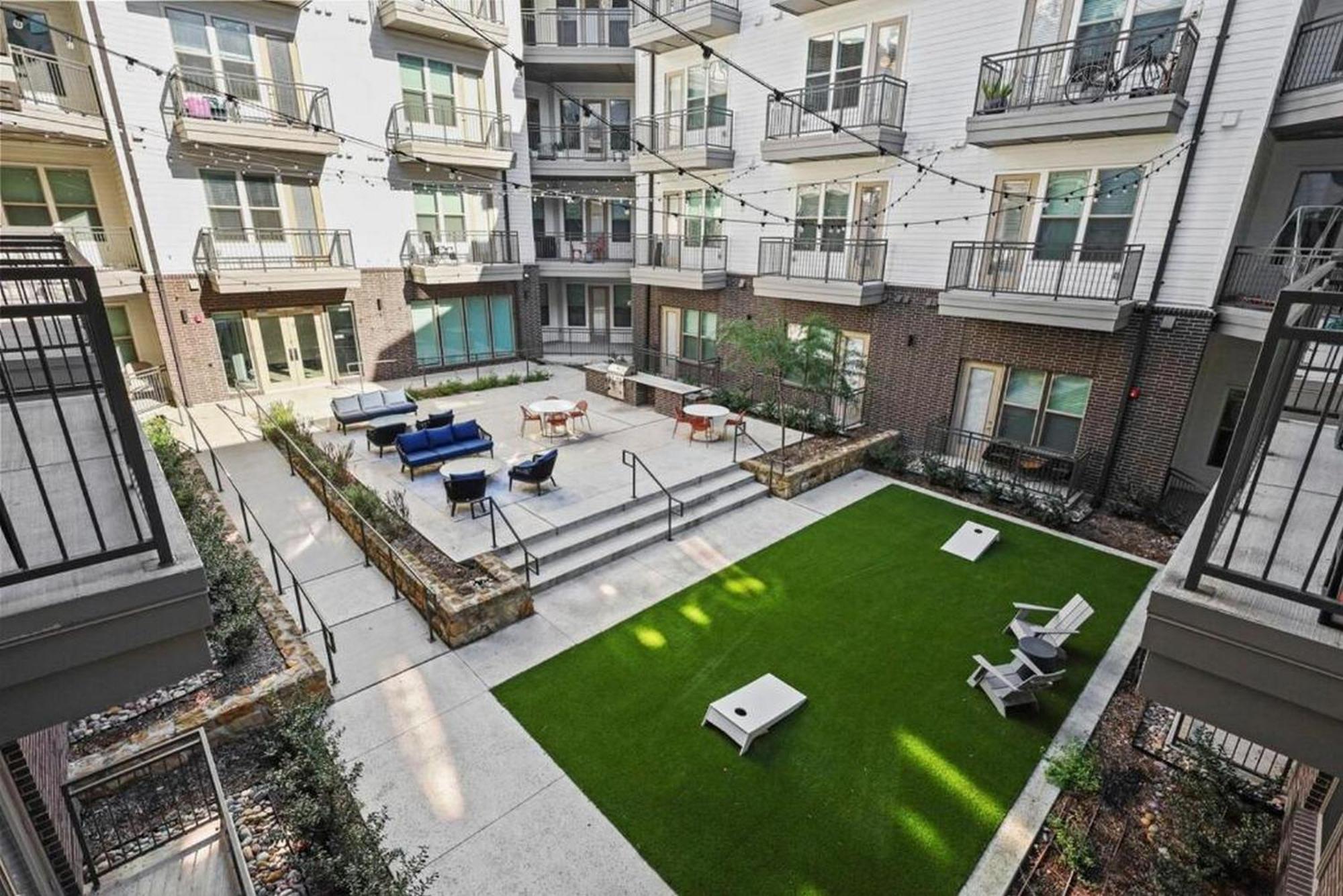 2br Gated Free Parking Gym Pool Near Galleria *