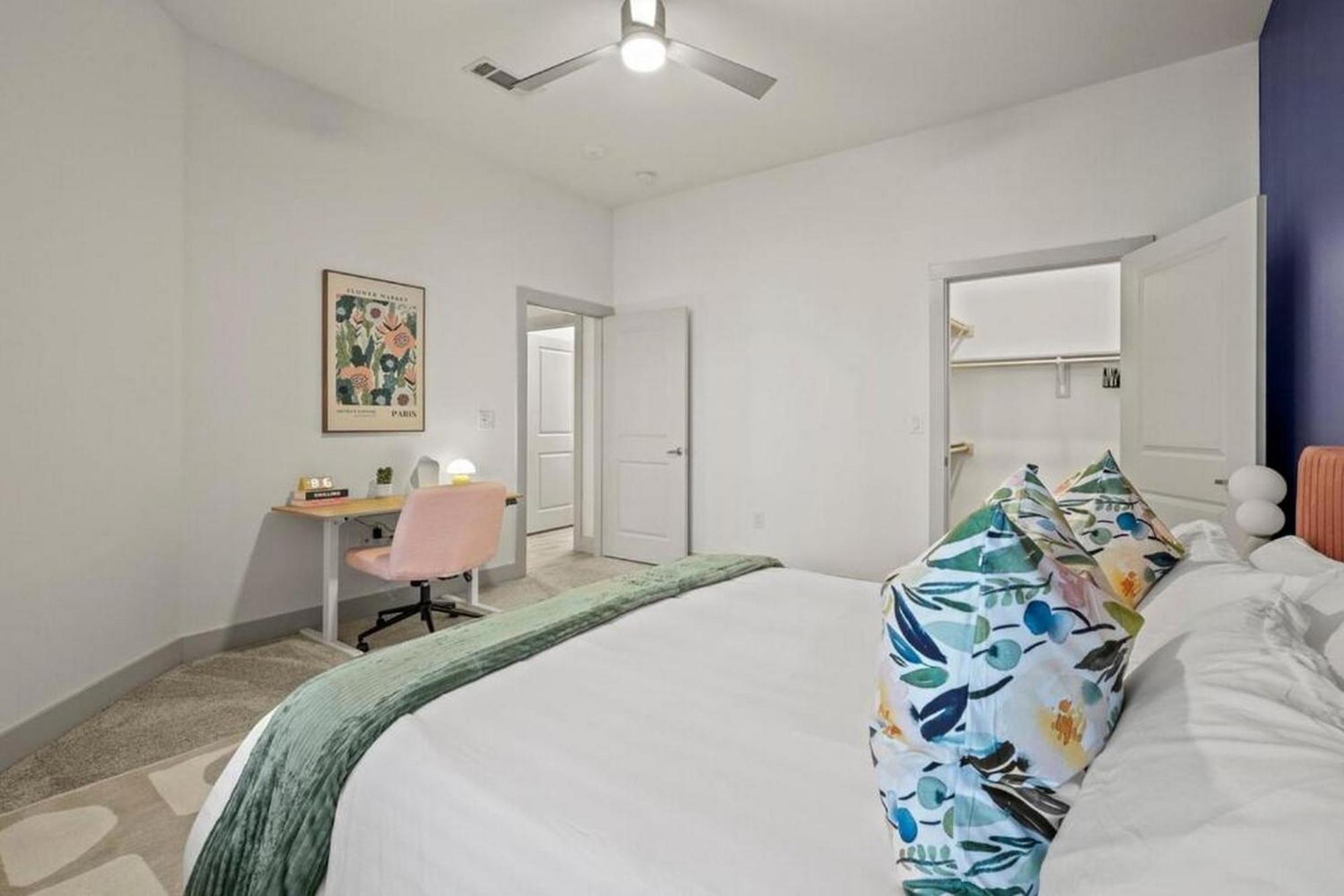 2br Gated Free Parking Gym Pool Near Galleria * Dallas