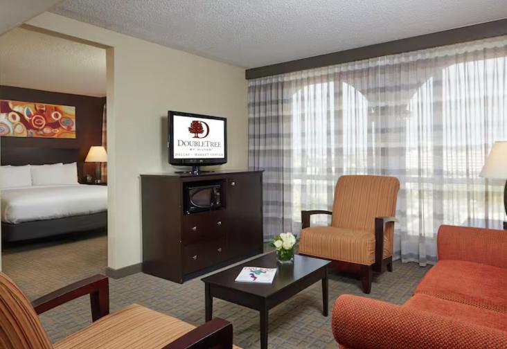 Doubletree By Hilton Market Center 3*