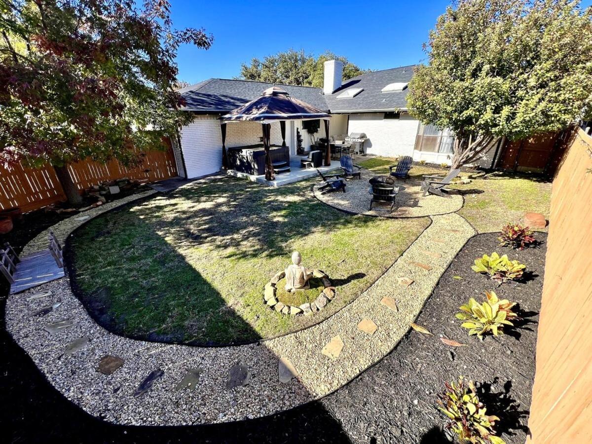 Zen Back Yard With Hot Tub, Firepit, At * Dallas