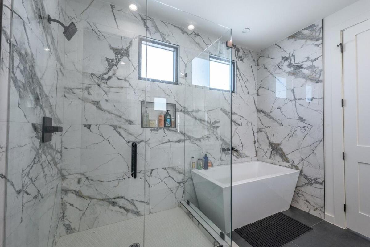 Pool 4 Bedroom Luxury In The Heart Of Villa *