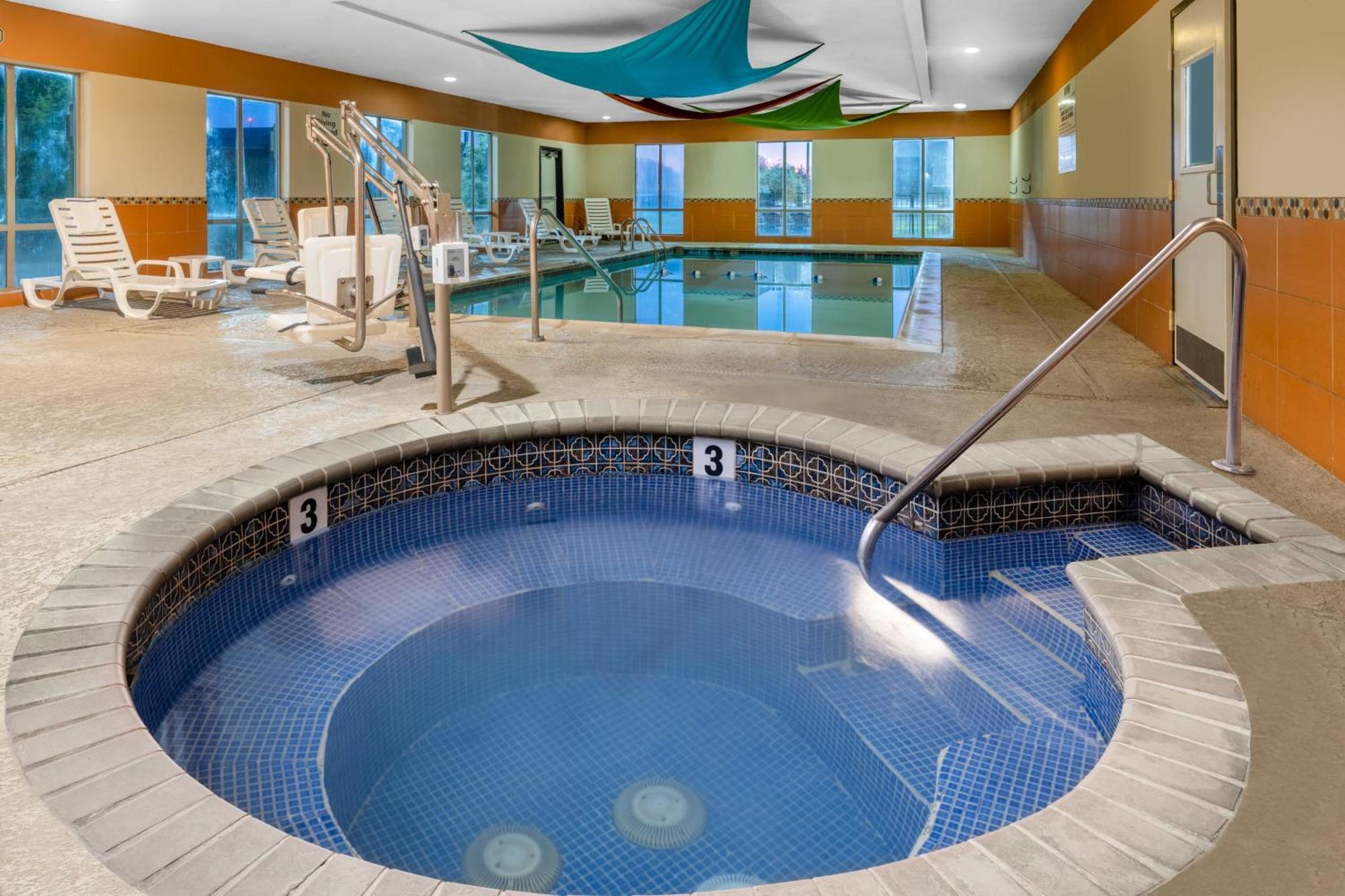 Hotel Express & East - Fair Park By Ihg Dallas