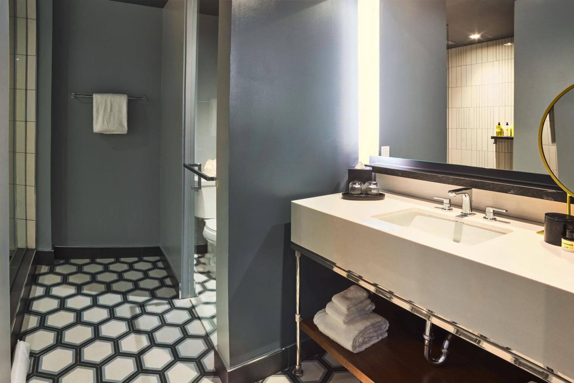 Thompson Dallas, By Hyatt Hotel Dallas