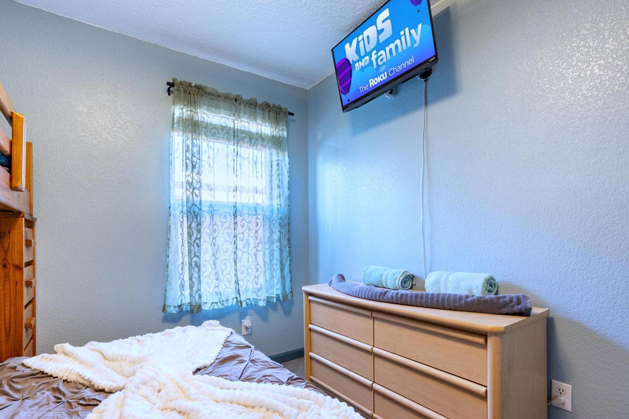 Holiday home Fantastic Family And Friend Getaway - King Beds, Game Room, Gym, Fast Wifi, And Private Parking