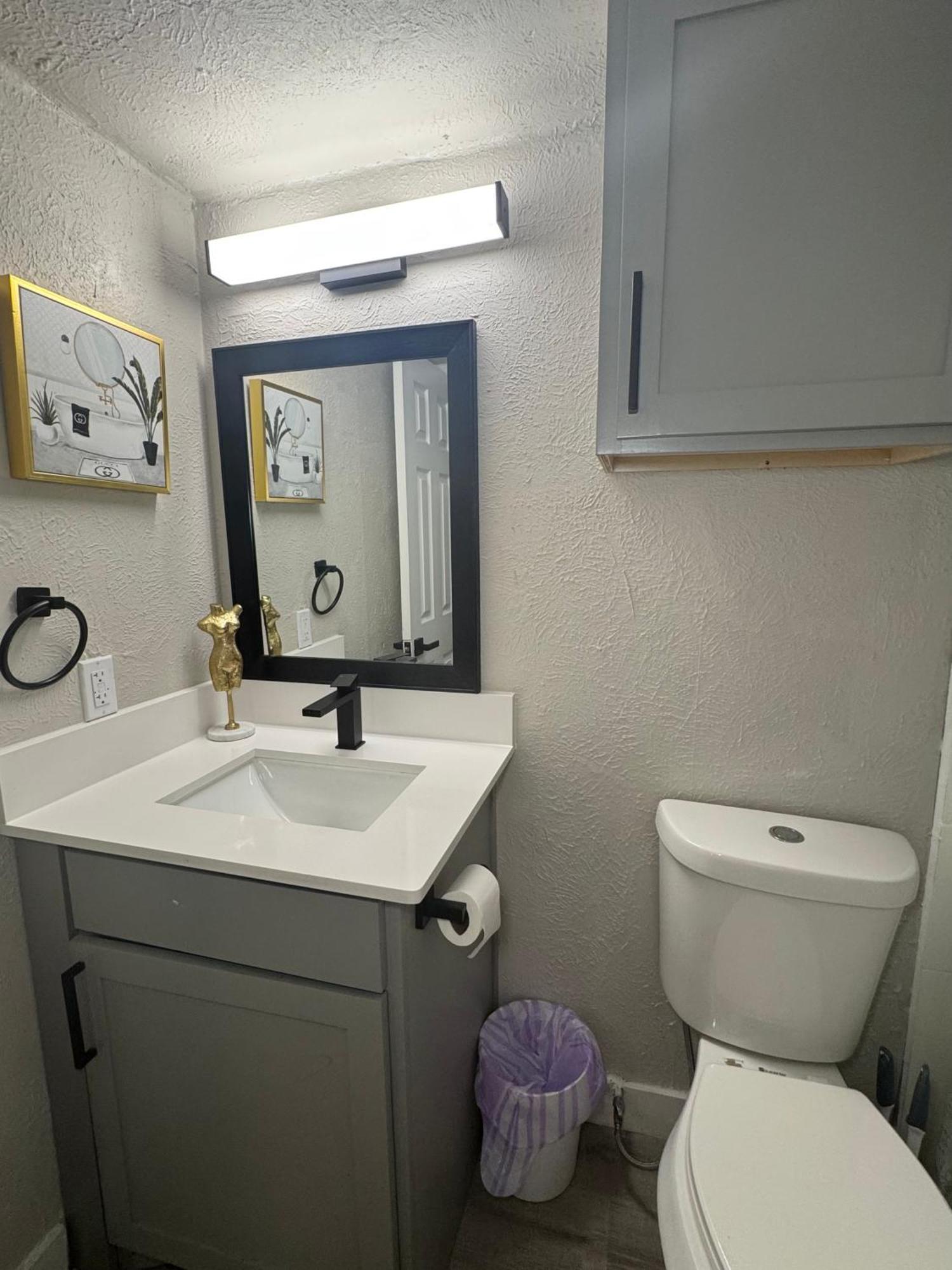 Apartment Downtown Luxe Urban Haven 1bd Retreat *