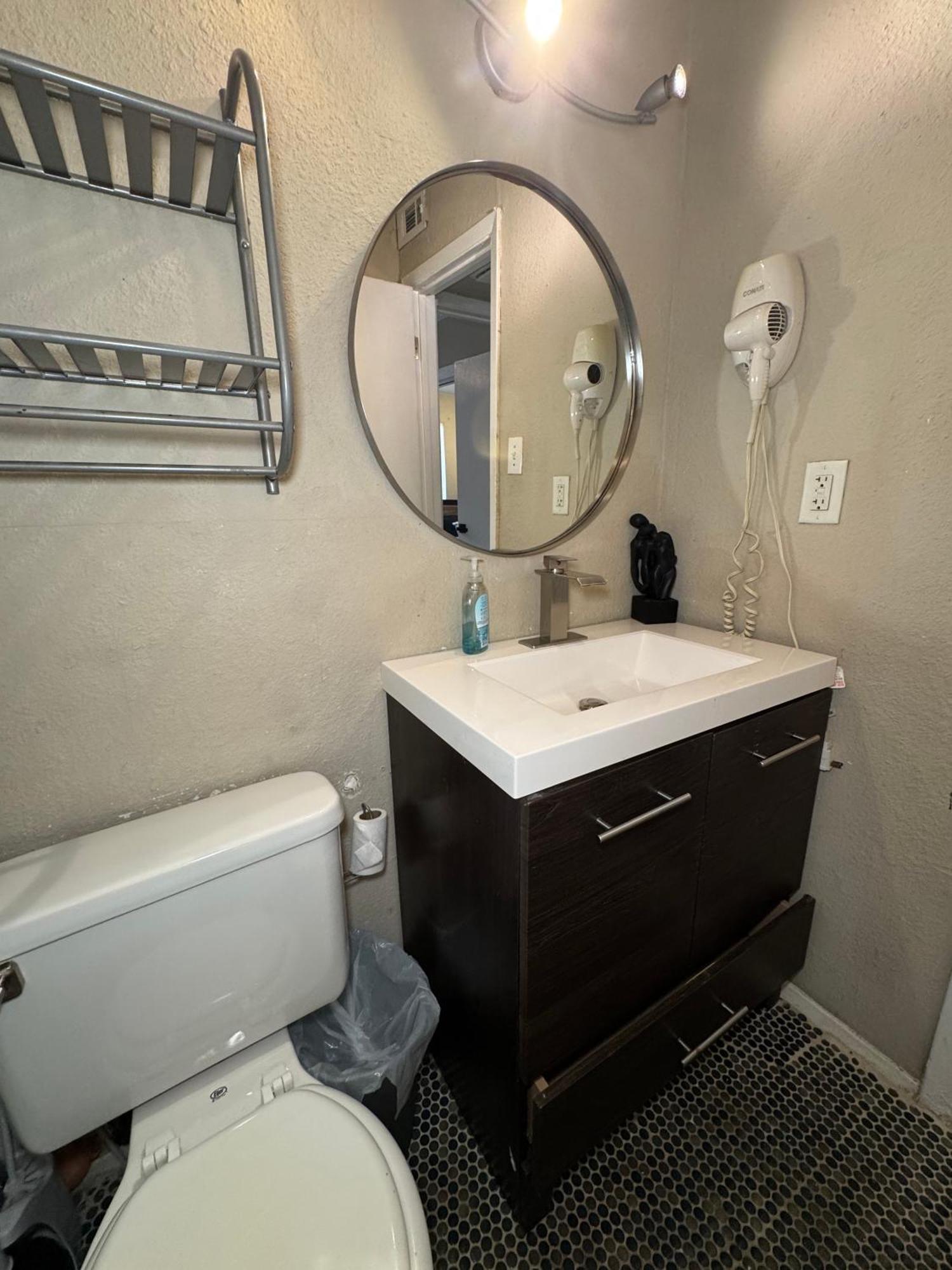 Downtown Chic Style 1bed Abode Apartment *