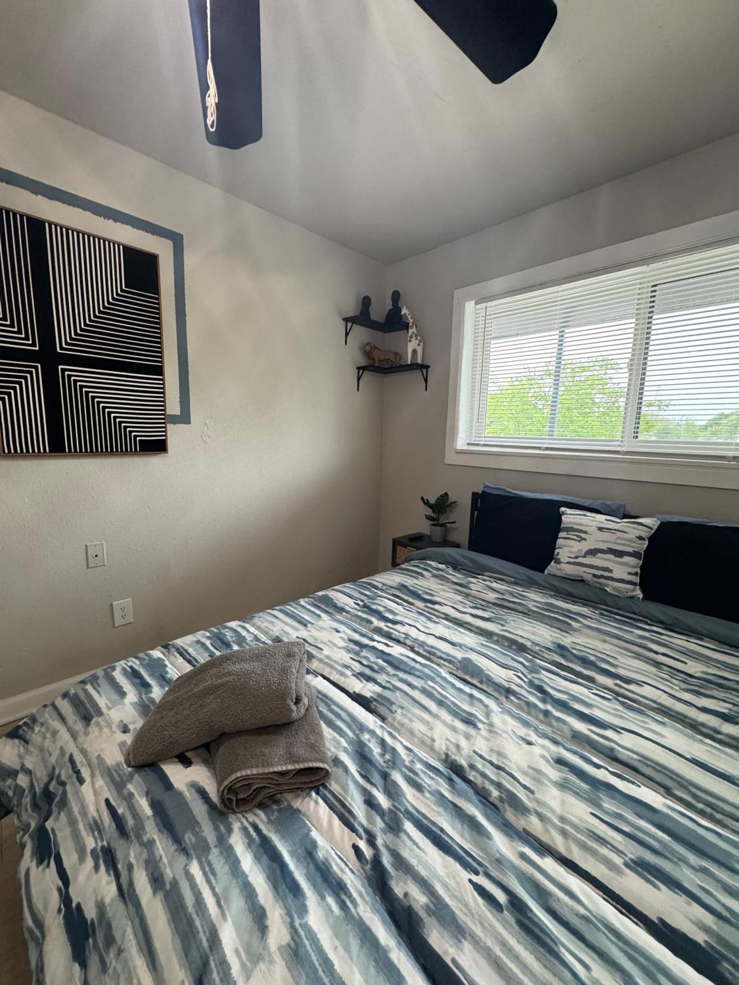 Downtown Luxe Urban Haven 1bd Retreat Apartment Dallas