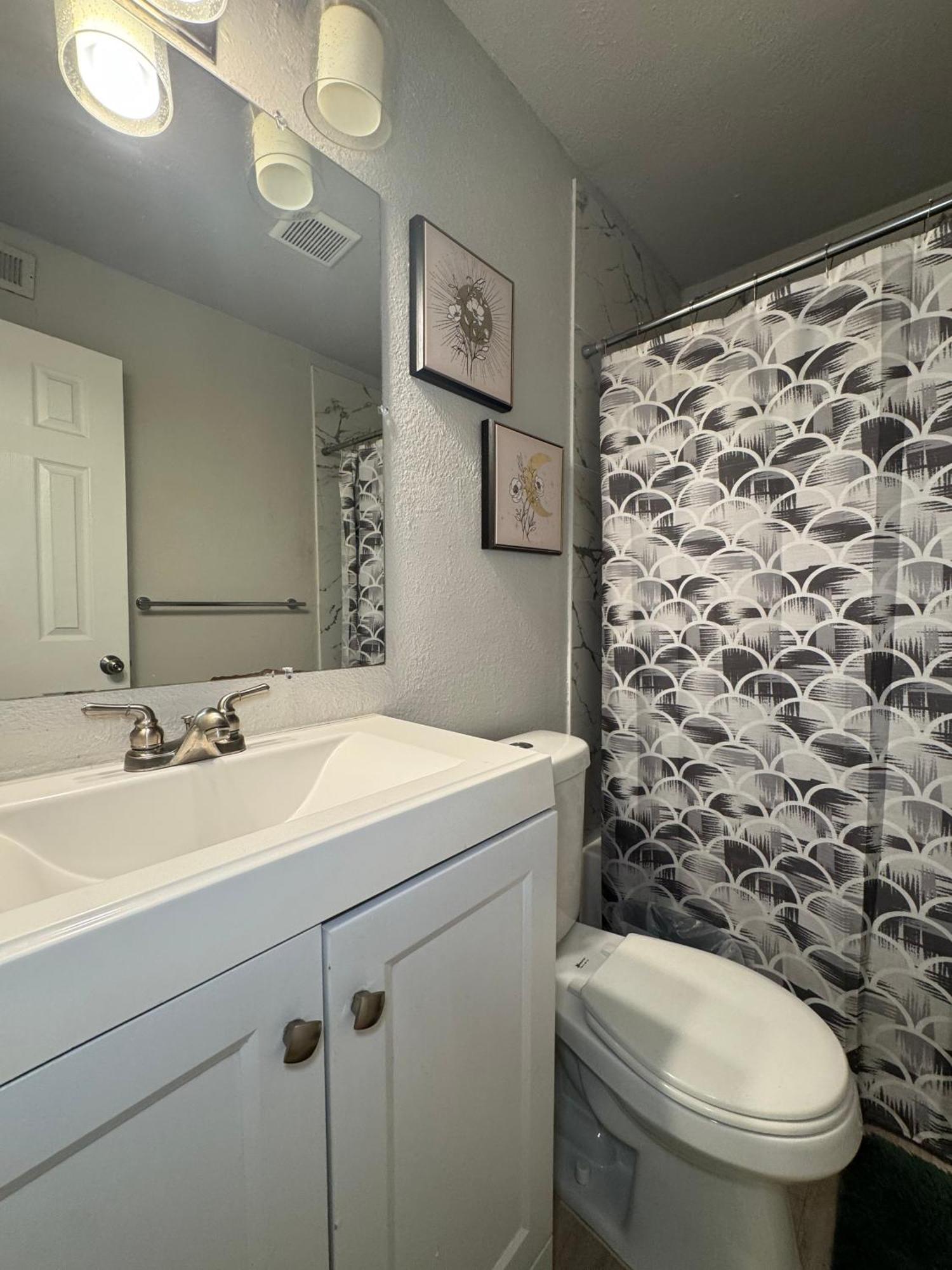 Apartment Downtown Luxe Urban Haven 1bd Retreat Dallas