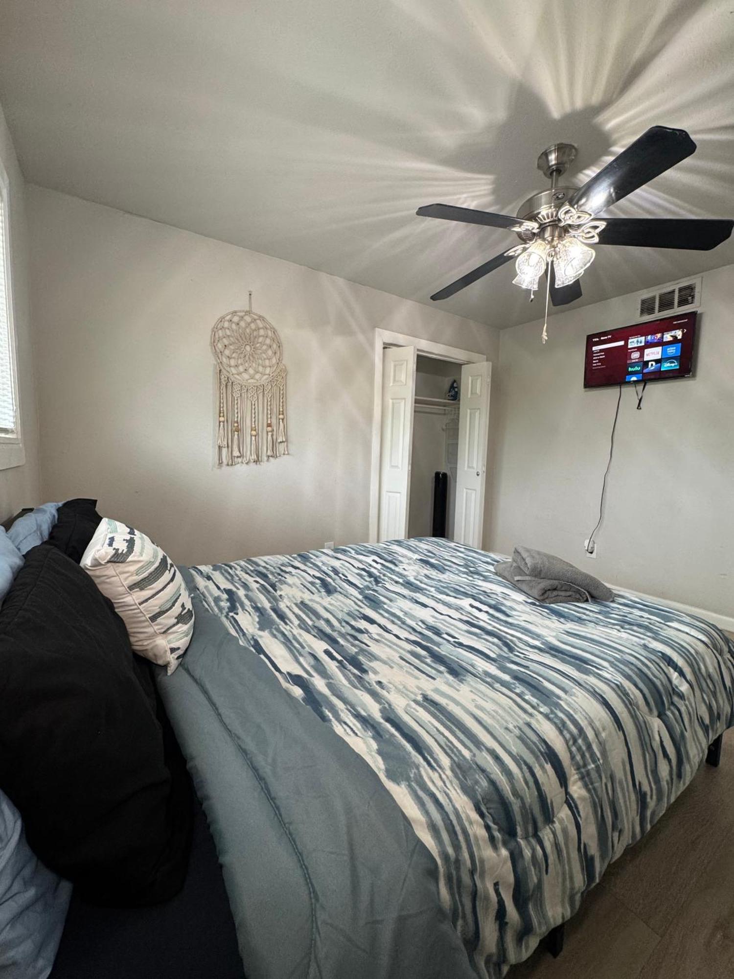 Apartment Downtown Luxe Urban Haven 1bd Retreat