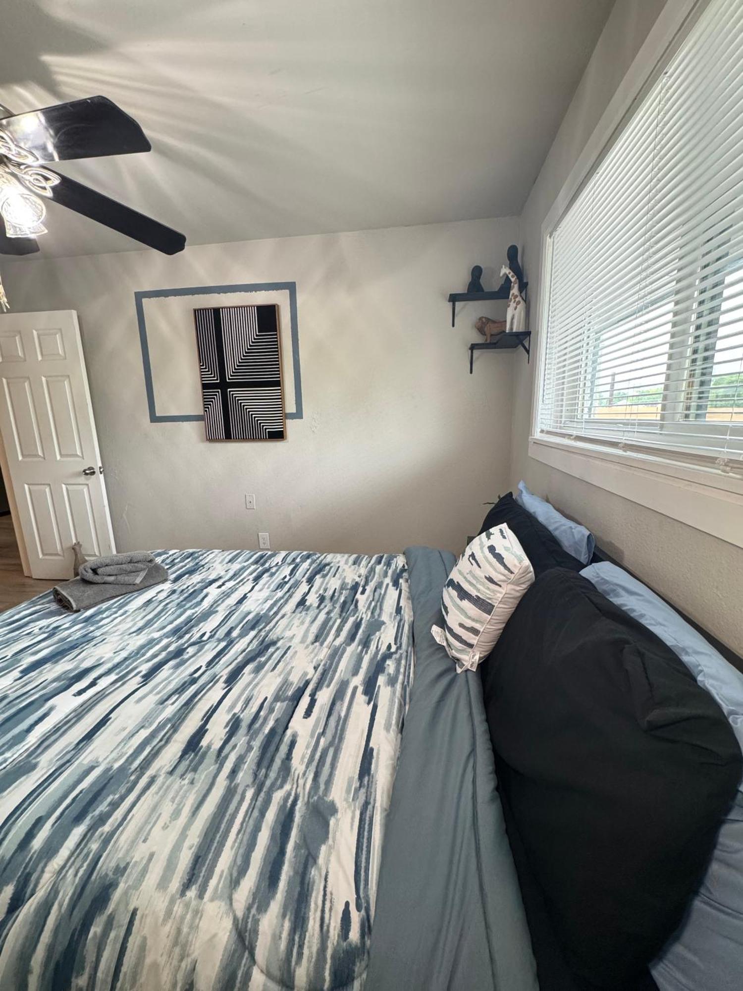 Apartment Downtown Luxe Urban Haven 1bd Retreat
