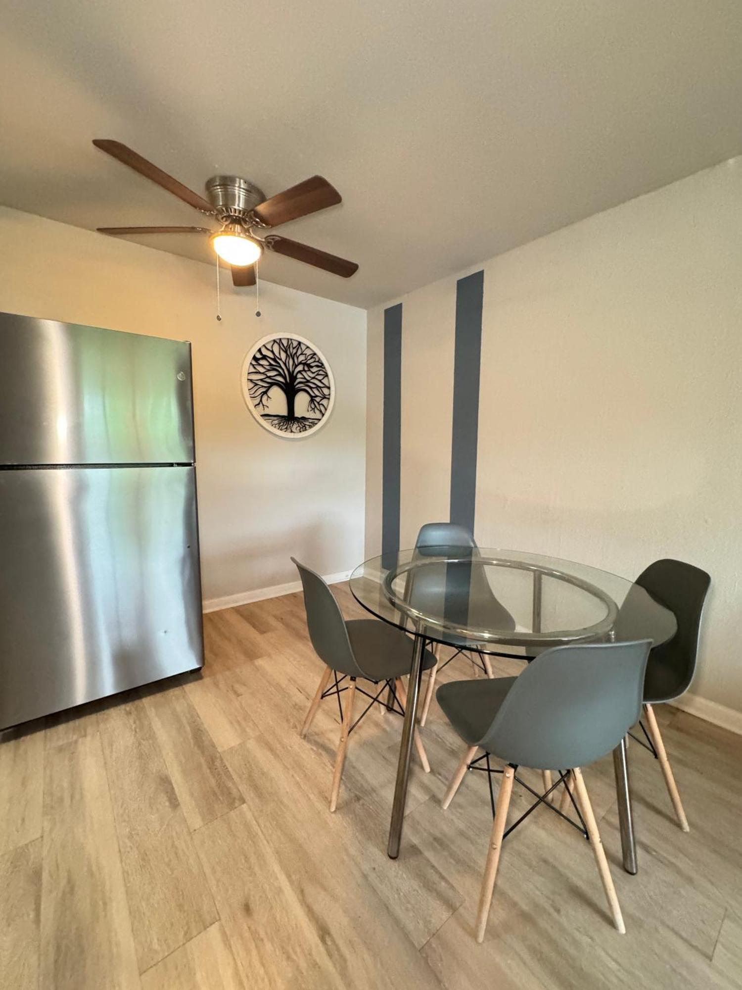 Apartment Downtown Luxe Urban Haven 1bd Retreat *