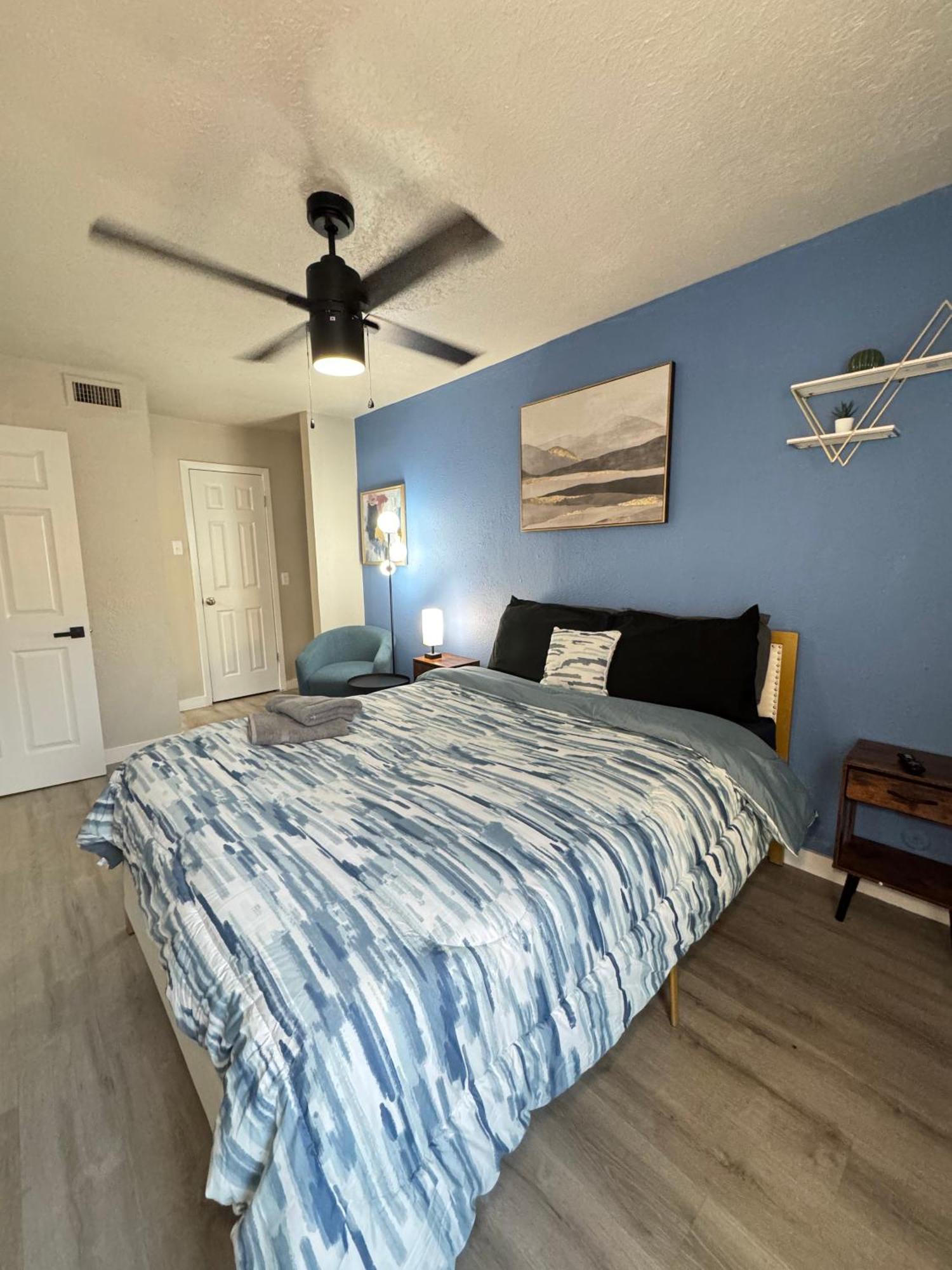 Dt Luxe Staycation 1bd1ba