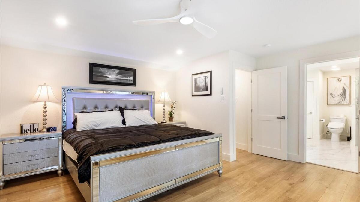 Flair House Midway-hollow, Uptown Close By * Dallas