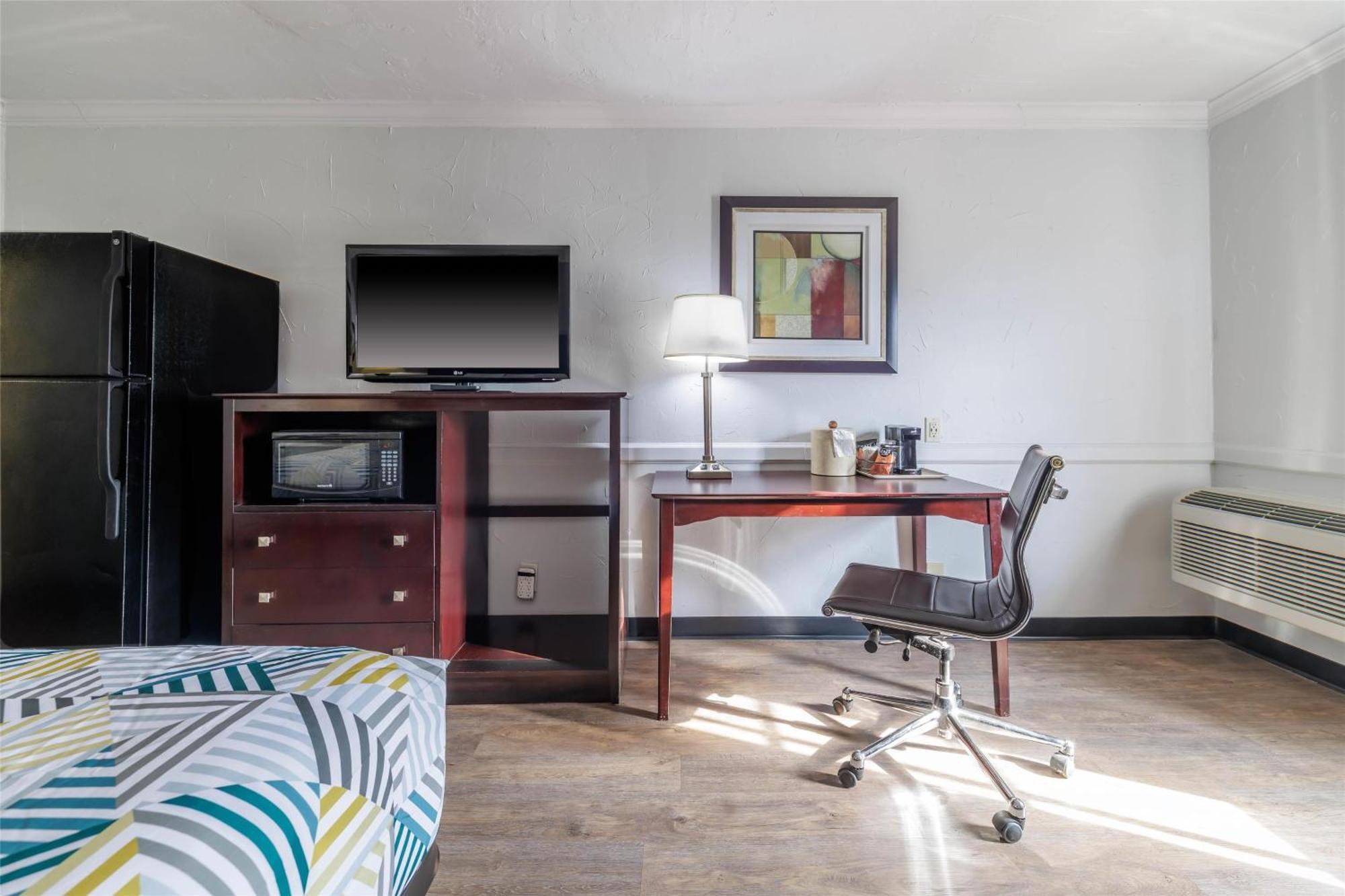 Tx Downtown Hotel 3*