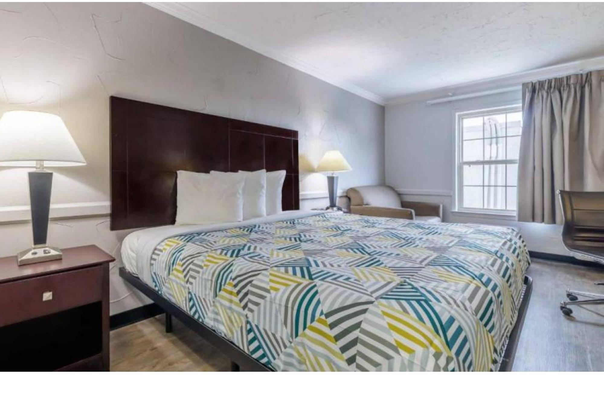 6 Tx Downtown 3* Dallas