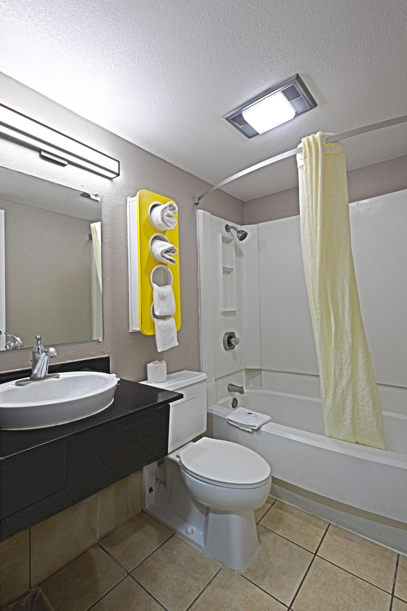 6 - Fair Park Hotel Dallas
