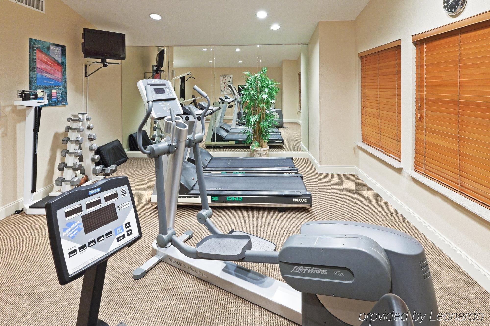 Hotel Candlewood Market Center-love Field By Ihg Dallas