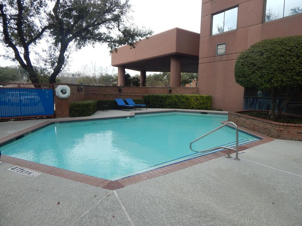 Sonesta Park Hotel Dallas